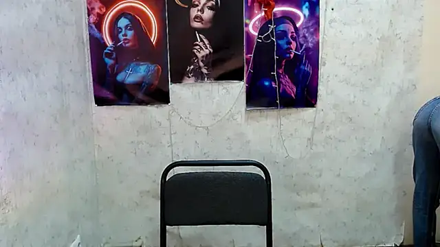 EmmaCat  online show from 02.26.26