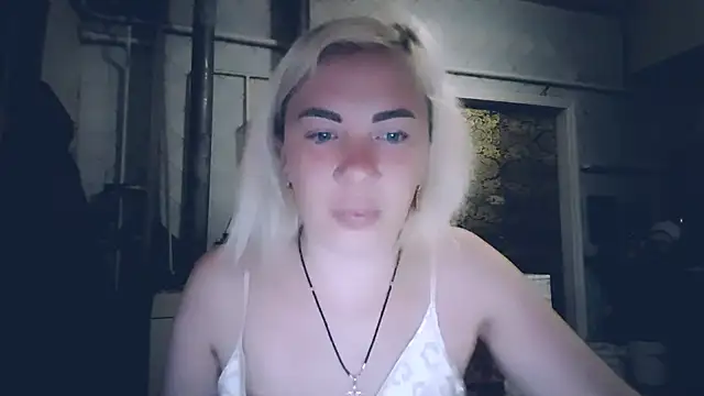 EmmaCat  online show from 05.10.26