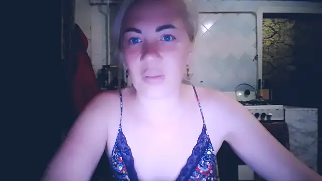 EmmaCat  online show from 05.20.26