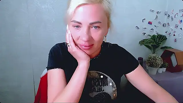EmmaCat  online show from 05.28.26