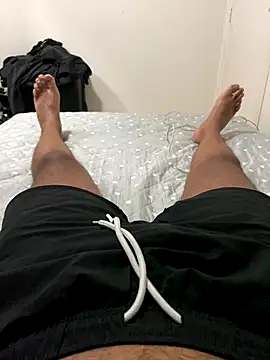 Morenolatino881 online show from 10.28.25