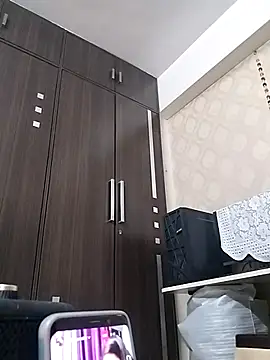 Loveangle1 online show from 09.18.25