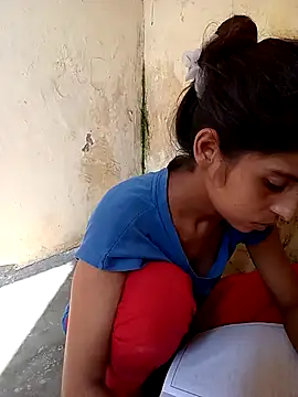 Saloni-Gupta online show from 09.19.25