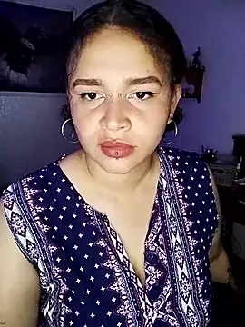 Julie wallace online show from 03.04.26