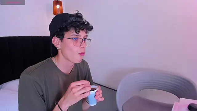  ruby red online show from 09.20.25