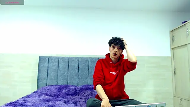  ruby red online show from 11.07.25