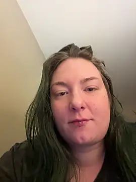 lizbabyy27 online show from 01.15.26