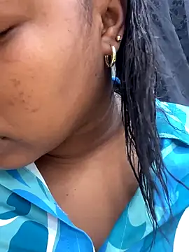 Snapshot of Karol_sexy23 chatting on 10.12.25 Karol sexy23 online show from 10.12.25