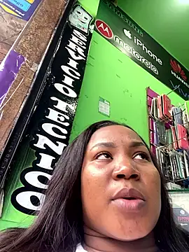 Snapshot of Karol_sexy23 chatting on 11.19.25 Karol sexy23 online show from 11.19.25