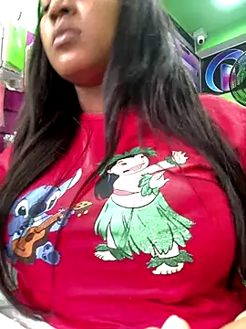 Snapshot of Karol_sexy23 chatting on 11.22.25 Karol sexy23 online show from 11.22.25