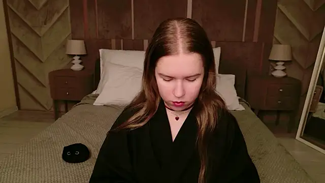 Snapshot of Alida_Brice chatting on 02.02.26 Alida Brice online show from 02.02.26