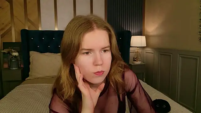 Snapshot of Alida_Brice chatting on 06.30.26 Alida Brice online show from 06.30.26