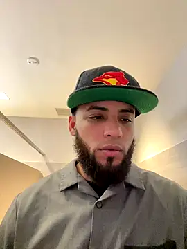 LeoPR00 online show from 12.19.25