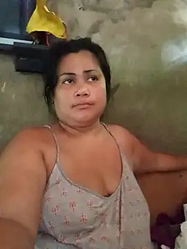 Snapshot of slutty_pinay12 chatting on 09.24.25 slutty pinay12 online show from 09.24.25