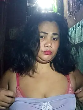 Snapshot of slutty_pinay12 chatting on 10.02.25 slutty pinay12 online show from 10.02.25