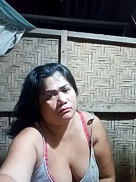 Snapshot of slutty_pinay12 chatting on 10.10.25 slutty pinay12 online show from 10.10.25