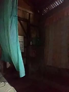 Snapshot of slutty_pinay12 chatting on 10.14.25 slutty pinay12 online show from 10.14.25