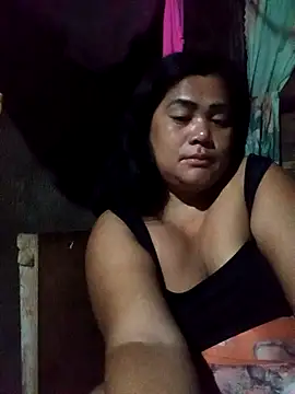 Snapshot of slutty_pinay12 chatting on 11.27.25 slutty pinay12 online show from 11.27.25