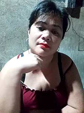 Snapshot of slutty_pinay12 chatting on 03.22.26 slutty pinay12 online show from 03.22.26