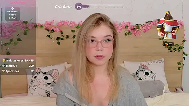 Lilith Bonheur online show from 09.21.25