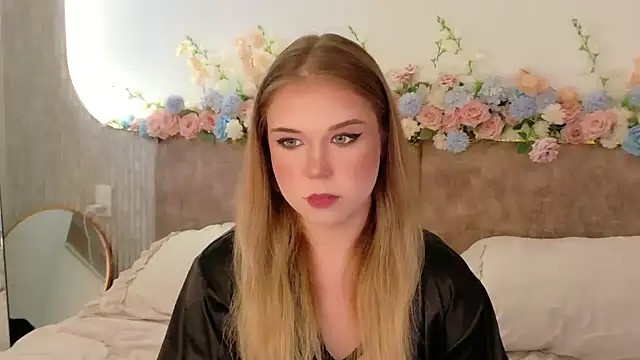 Snapshot of Lilith_Bonheur chatting on 04.28.26 Lilith Bonheur online show from 04.28.26