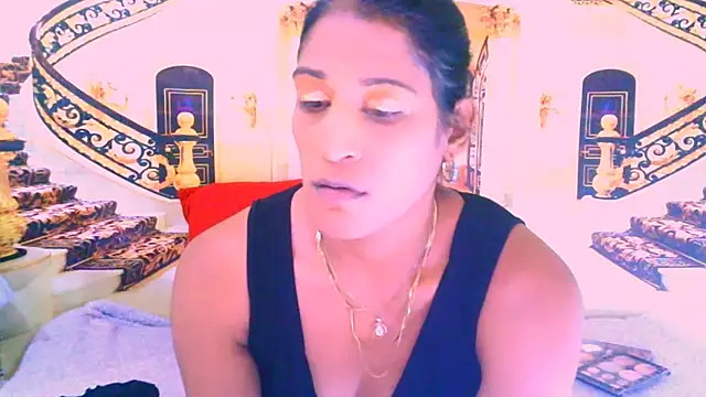 Snapshot of IndianSexcSmyle chatting on 04.22.26 IndianSexcSmyle online show from 04.22.26