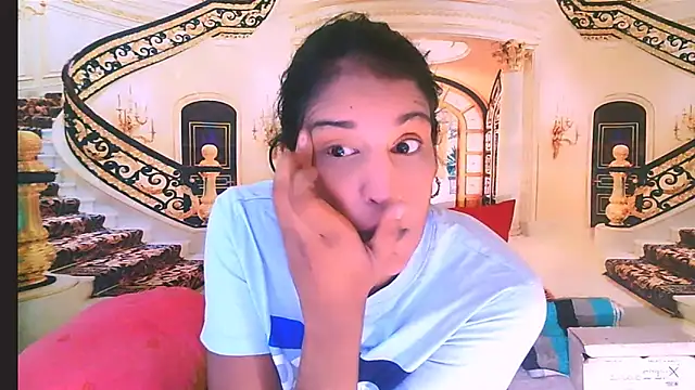 Snapshot of IndianSexcSmyle chatting on 05.13.26 IndianSexcSmyle online show from 05.13.26