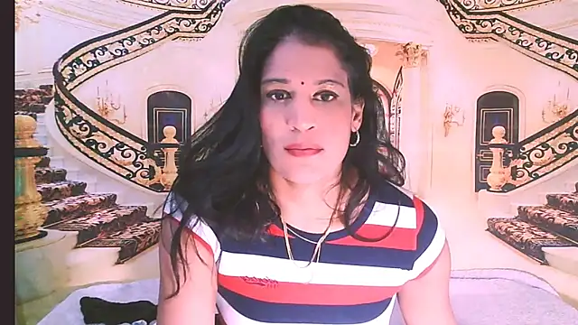 Snapshot of IndianSexcSmyle chatting on 05.27.26 IndianSexcSmyle online show from 05.27.26