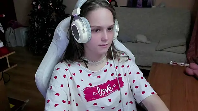 SharybbFace online show from 11.20.25