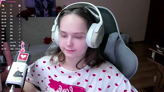 SharybbFace online show from 02.18.26