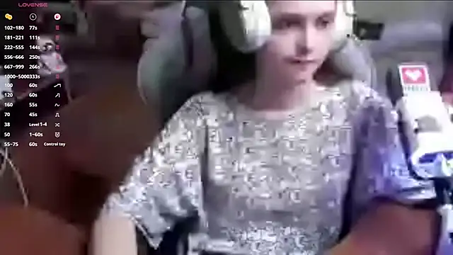 SharybbFace online show from 04.02.26