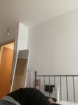 Mia Winters online show from 09.18.25