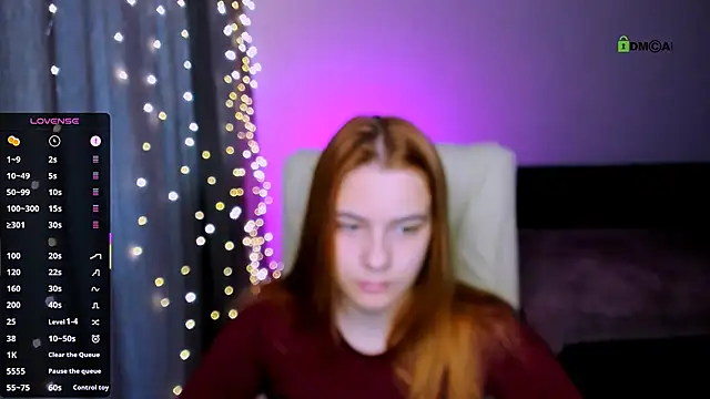 Snapshot of red__dizzy chatting on 11.03.25 red dizzy online show from 11.03.25