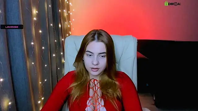 Snapshot of red__dizzy chatting on 11.14.25 red dizzy online show from 11.14.25