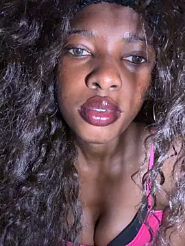 Snapshot of Oceanababe21 chatting on 06.14.26 Oceanababe21 online show from 06.14.26