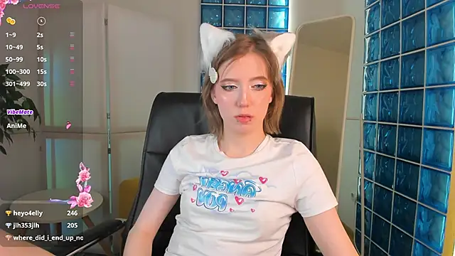 MorgyAsuna  online show from 11.15.25