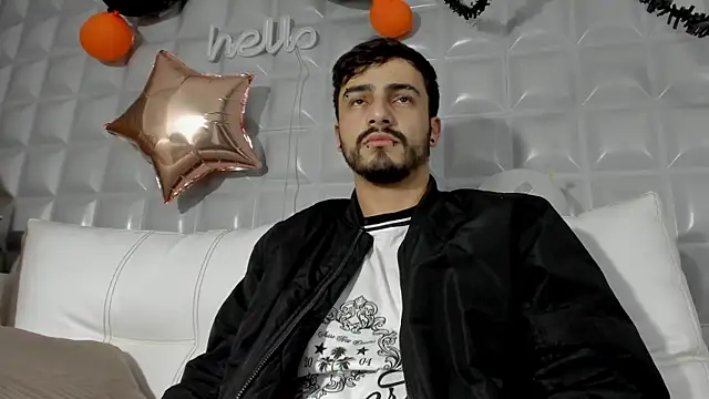 Snapshot of Jack_Daniel__ chatting on 11.03.25 Jack Daniel online show from 11.03.25