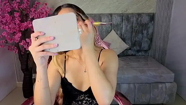 Snapshot of lilith4_s chatting on 10.22.25 lilith4 s online show from 10.22.25