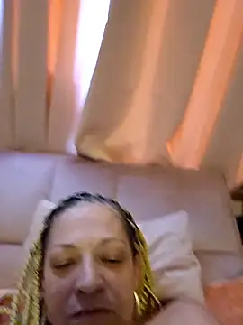 CherryLips80 online show from 01.15.26