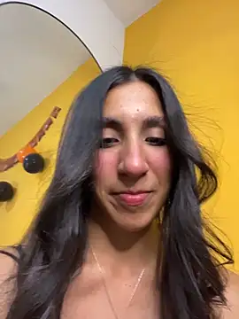 MaddyX   online show from 10.10.25