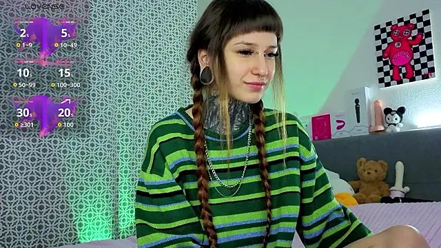 LilithPoison online show from 02.19.26