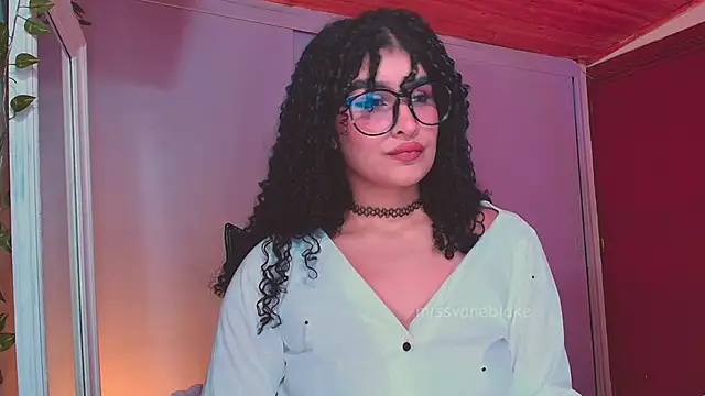 Snapshot of missvaneblake chatting on 09.30.25 missvaneblake online show from 09.30.25