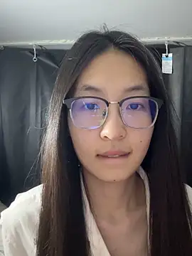 xiaobaimao6 online show from 12.21.25