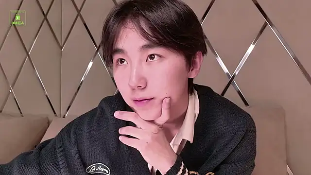 Snapshot of HeejinWang chatting on 10.02.25 HeejinWang online show from 10.02.25