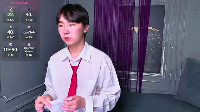 Snapshot of HeejinWang chatting on 12.21.25 HeejinWang online show from 12.21.25