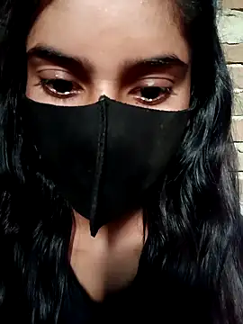 Snapshot of Aaisha-16 chatting on 11.26.25 Aaisha-16 online show from 11.26.25