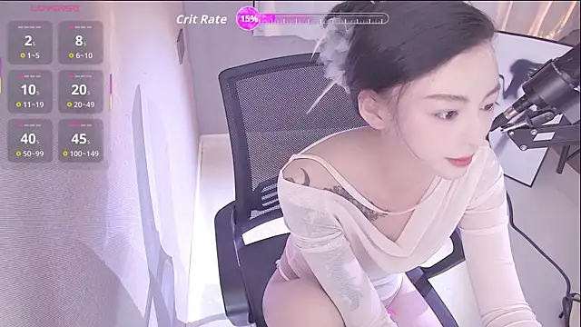 Snapshot of lulu5211 chatting on 10.06.25 lulu5211 online show from 10.06.25