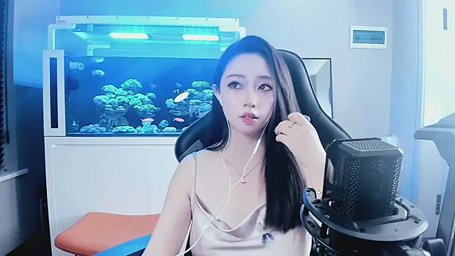 Keke-Bai online show from 10.07.25