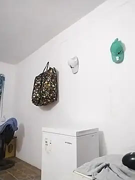 Snapshot of Alex_man23 chatting on 11.21.25 Alex man23 online show from 11.21.25