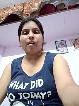 Snapshot of aliya-jaan71 chatting on 09.27.25 aliya-jaan71 online show from 09.27.25